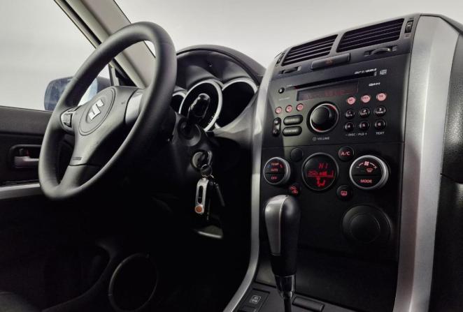 Suzuki Grand Vitara II Рестайлинг с пробегом 2011 года, цена 980 000 рублей, 219569 км, внедорожник, Автокод Объявления
