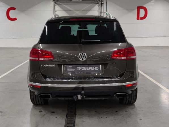 Volkswagen Touareg II Рестайлинг с пробегом 2015 года, цена 2 550 000 рублей, 259910 км, внедорожник, Автокод Объявления
