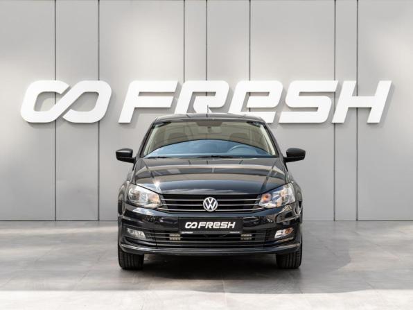 Volkswagen Polo V Рестайлинг с пробегом 2017 года, цена 840 000 рублей, 138546 км, седан, Автокод Объявления