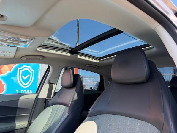 Changan Lamore с пробегом 2023 года, цена 1 965 000 рублей, 28862 км, седан, Автокод Объявления