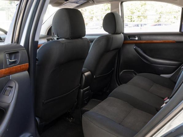 Toyota Avensis II Рестайлинг с пробегом 2006 года, цена 679 000 рублей, 411731 км, седан, Автокод Объявления