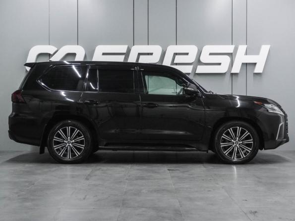 Lexus LX III Рестайлинг 2 с пробегом 2018 года, цена 7 899 000 рублей, 134542 км, внедорожник, Автокод Объявления