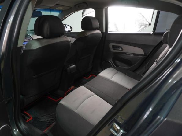 Chevrolet Cruze I Рестайлинг с пробегом 2013 года, цена 749 000 рублей, 217691 км, хэтчбек, Автокод Объявления