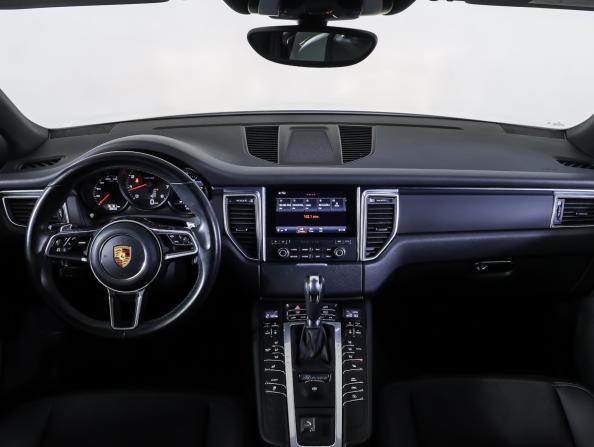 Porsche Macan I с пробегом 2017 года, цена 3 690 000 рублей, 36781 км, внедорожник, Автокод Объявления