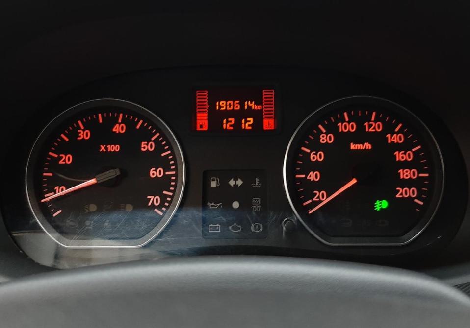 Renault Sandero I Москва  - изображение 8