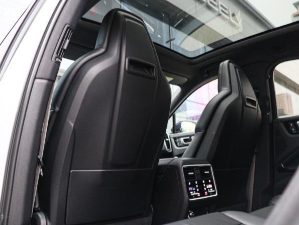 Porsche Cayenne III с пробегом 2022 года, цена 8 400 000 рублей, 76664 км, внедорожник, Автокод Объявления