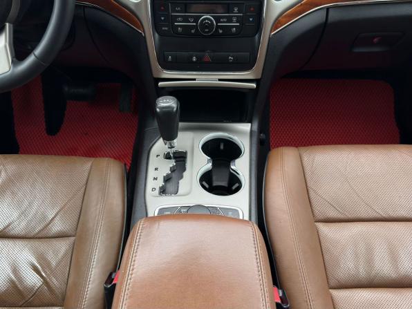 Jeep Grand Cherokee IV (WK2) с пробегом 2012 года, цена 1 683 950 рублей, 138277 км, внедорожник, Автокод Объявления