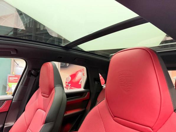 Porsche Cayenne III Рестайлинг с пробегом 2025 года, цена 17 500 000 рублей, 667 км, внедорожник, Автокод Объявления