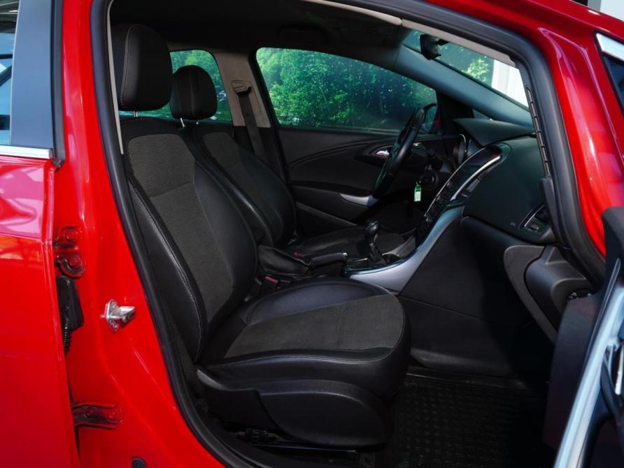 Opel Astra J Тверь  - изображение 8