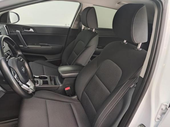 Kia Sportage IV Рестайлинг с пробегом 2021 года, цена 2 495 000 рублей, 112166 км, внедорожник, Автокод Объявления