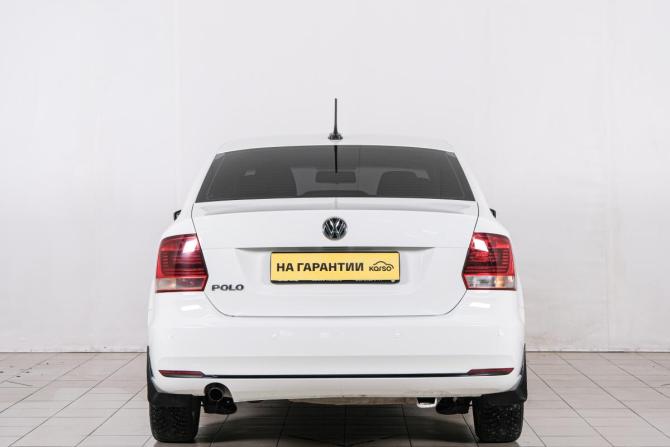 Volkswagen Polo V Рестайлинг с пробегом 2018 года, цена 869 000 рублей, 204000 км, седан, Автокод Объявления