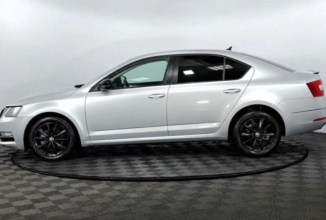 Skoda Octavia III (A7) с пробегом 2017 года, цена 1 490 000 рублей, 218136 км, лифтбек, Автокод Объявления