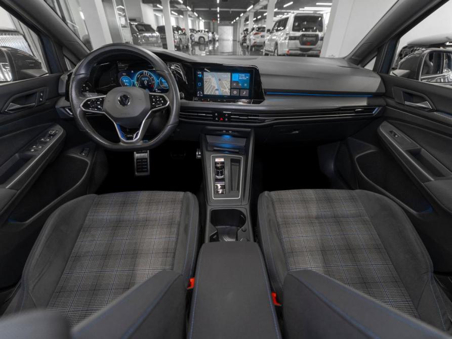 Volkswagen Golf VIII Москва  - изображение 8