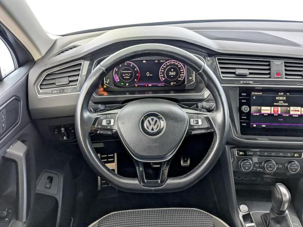 Volkswagen Tiguan II с пробегом 2020 года, цена 2 640 000 рублей, 114208 км, внедорожник, Автокод Объявления