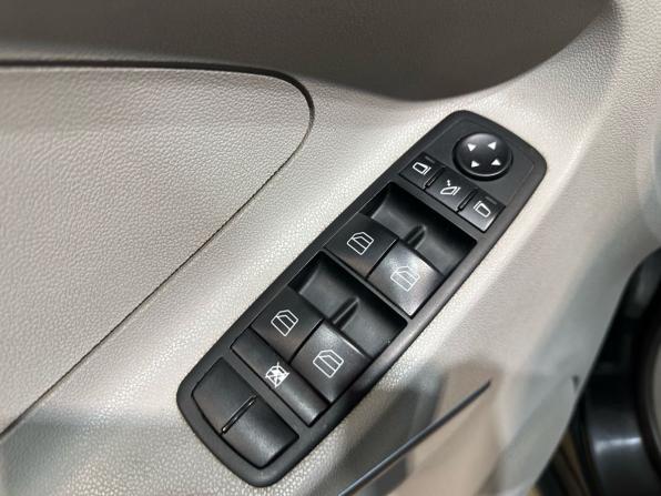 Mercedes-Benz M-Класс II (W164) с пробегом 2005 года, цена 499 900 рублей, 268000 км, внедорожник, Автокод Объявления