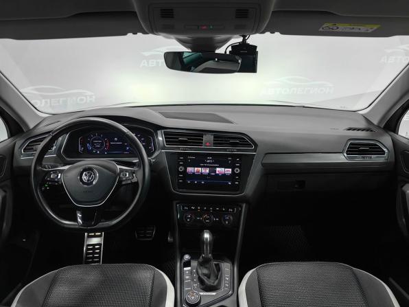 Volkswagen Tiguan II с пробегом 2019 года, цена 3 950 000 рублей, 48319 км, внедорожник, Автокод Объявления