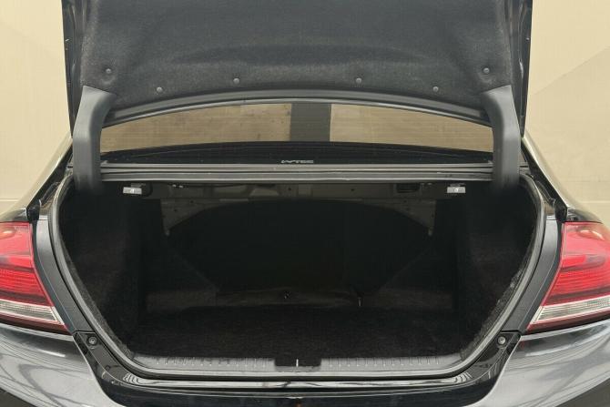 Honda Civic IX Рестайлинг с пробегом 2013 года, цена 1 420 000 рублей, 169819 км, седан, Автокод Объявления
