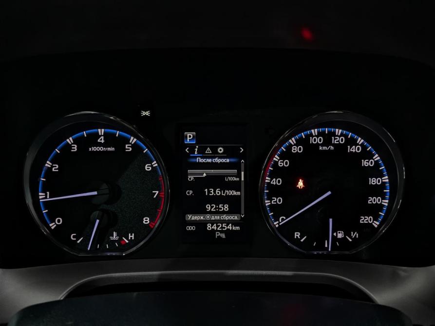 Toyota RAV4 IV (XA40) Рестайлинг Химки  - изображение 16