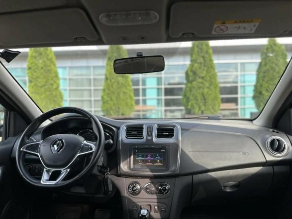 Renault Logan II Рестайлинг с пробегом 2018 года, цена 1 095 000 рублей, 78351 км, седан, Автокод Объявления