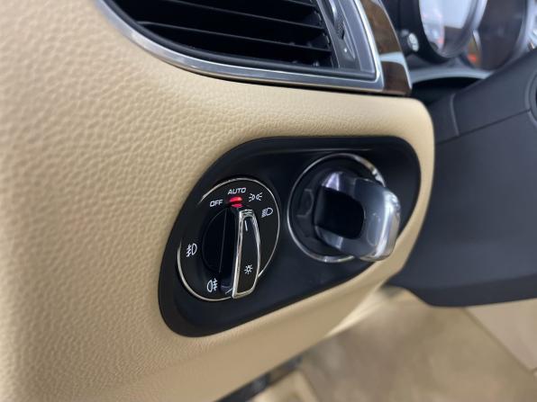 Porsche Macan I с пробегом 2014 года, цена 2 399 000 рублей, 79850 км, внедорожник, Автокод Объявления