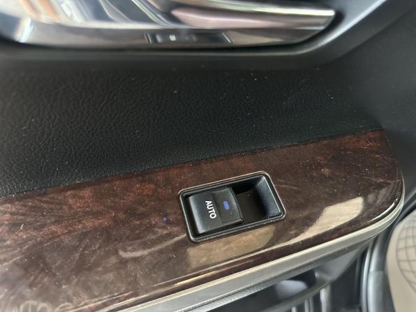 Toyota Camry VII (XV50) Рестайлинг с пробегом 2016 года, цена 1 890 000 рублей, 167959 км, седан, Автокод Объявления