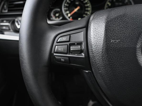 BMW 5 серии VI (F10/F11/F07) Рестайлинг с пробегом 2015 года, цена 1 999 000 рублей, 212084 км, седан, Автокод Объявления