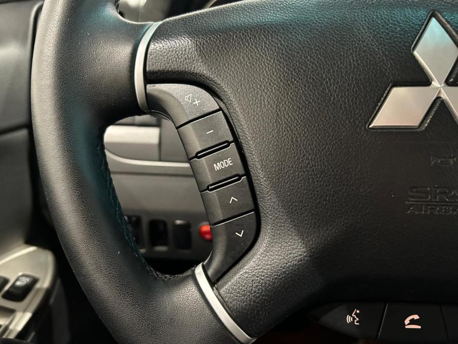 Mitsubishi Pajero IV Рестайлинг 2 Санкт-Петербург  - изображение 14