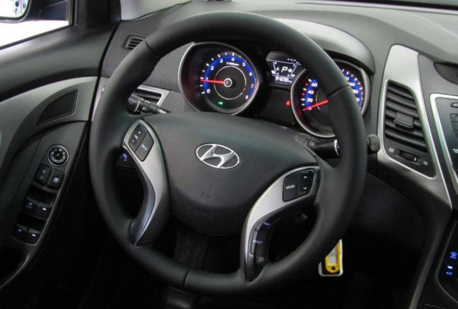 Hyundai Elantra V (MD) с пробегом 2014 года, цена 1 280 000 рублей, 94698 км, седан, Автокод Объявления