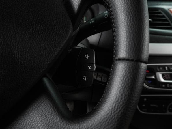 Renault Fluence I с пробегом 2011 года, цена 899 000 рублей, 117186 км, седан, Автокод Объявления