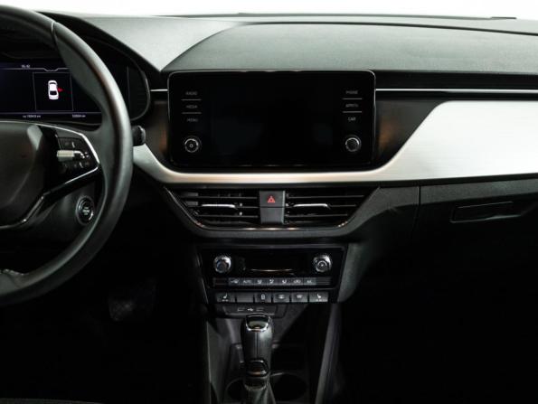Skoda Rapid II с пробегом 2021 года, цена 1 889 000 рублей, 52602 км, лифтбек, Автокод Объявления