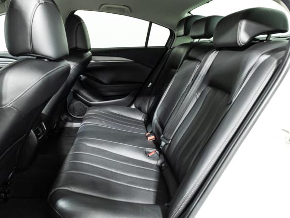 Mazda 6 III (GJ) Рестайлинг 2 с пробегом 2021 года, цена 2 799 000 рублей, 63674 км, седан, Автокод Объявления