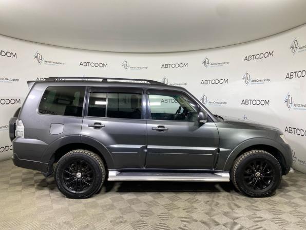 Mitsubishi Pajero IV Рестайлинг 2 с пробегом 2015 года, цена 2 575 000 рублей, 139976 км, внедорожник, Автокод Объявления