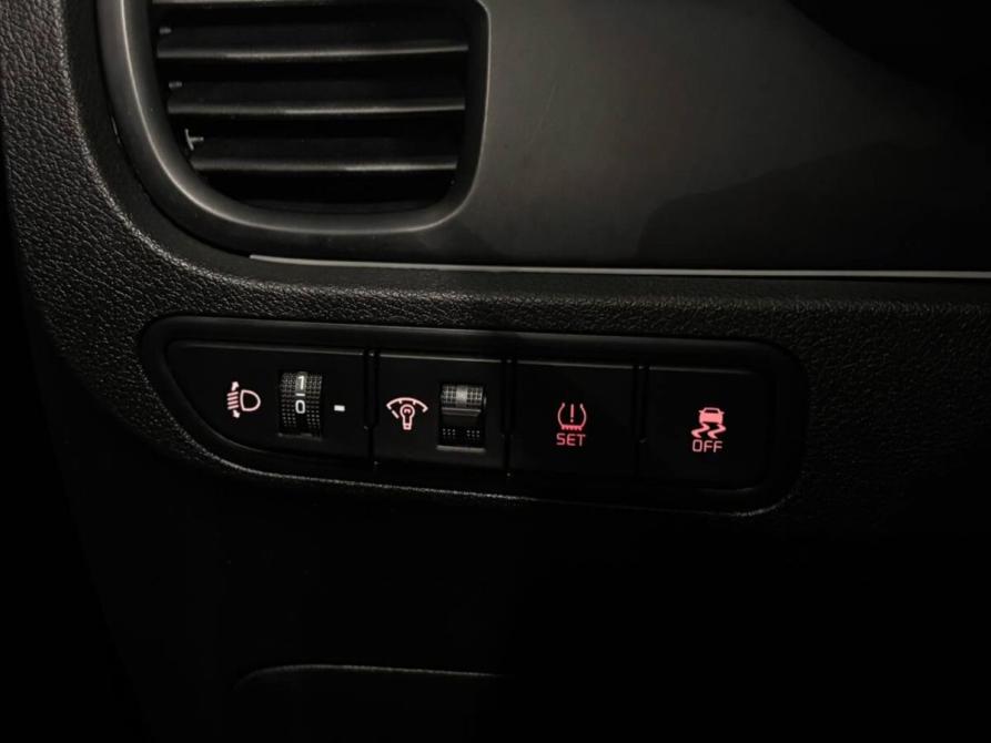 Kia Rio IV Тверь  - изображение 16