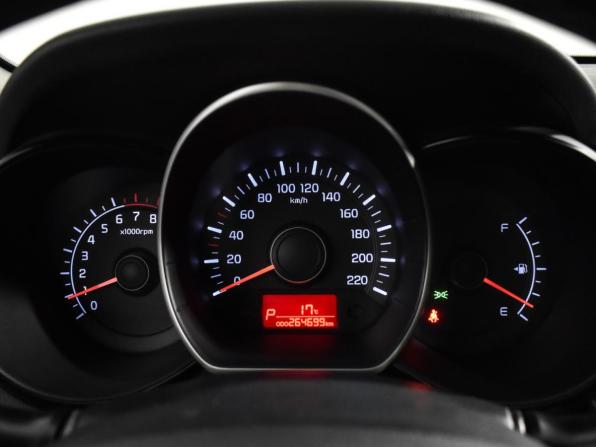 Kia Rio III с пробегом 2015 года, цена 678 900 рублей, 200000 км, седан, Автокод Объявления