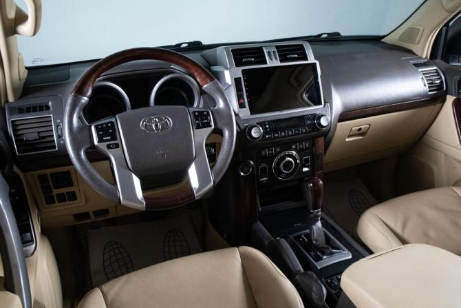 Toyota Land Cruiser Prado 150 Series Рестайлинг 1 с пробегом 2015 года, цена 4 109 000 рублей, 184000 км, внедорожник, Автокод Объявления