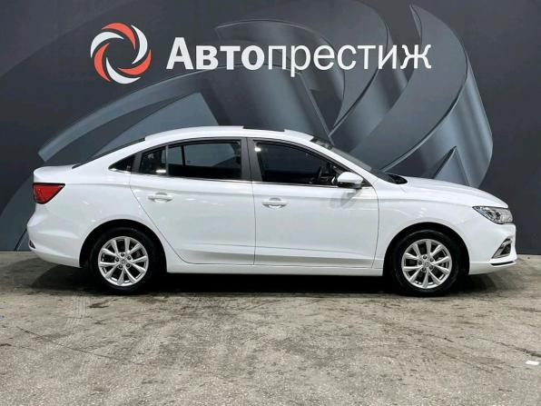 MG 5 I Рестайлинг с пробегом 2023 года, цена 1 695 000 рублей, 2128 км, седан, Автокод Объявления