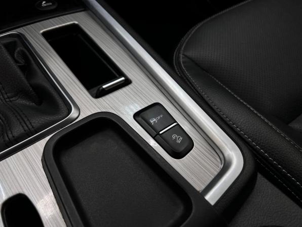 Geely Emgrand X7 I Рестайлинг 2 с пробегом 2020 года, цена 1 150 000 рублей, 109168 км, внедорожник, Автокод Объявления