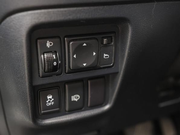 Nissan Juke I с пробегом 2012 года, цена 879 000 рублей, 162788 км, внедорожник, Автокод Объявления