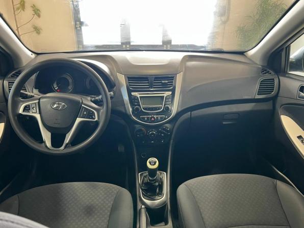 Hyundai Solaris I с пробегом 2014 года, цена 565 000 рублей, 200085 км, хэтчбек, Автокод Объявления