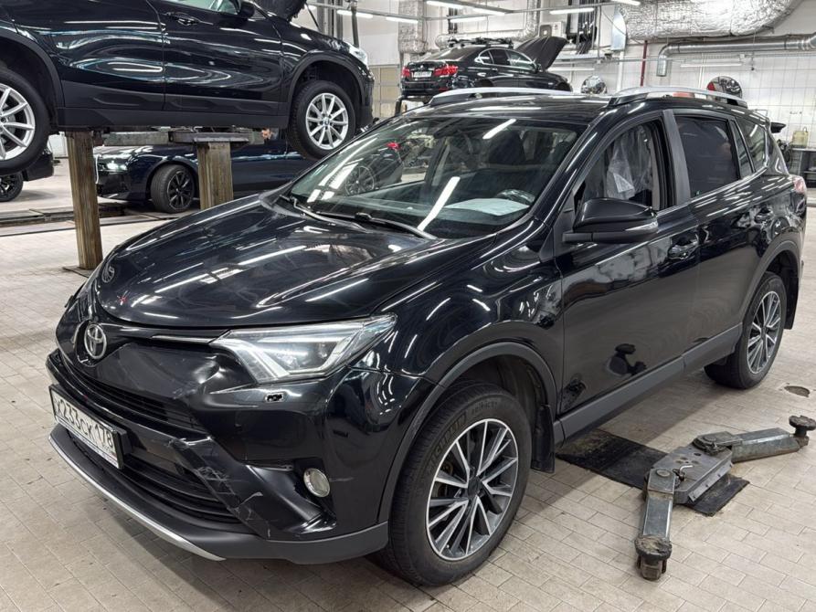 Toyota RAV4 IV (XA40) Рестайлинг Санкт-Петербург  - изображение 1