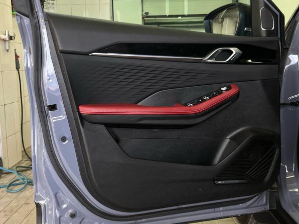 Geely Coolray I Рестайлинг с пробегом 2024 года, цена 1 867 000 рублей, 115690 км, внедорожник, Автокод Объявления