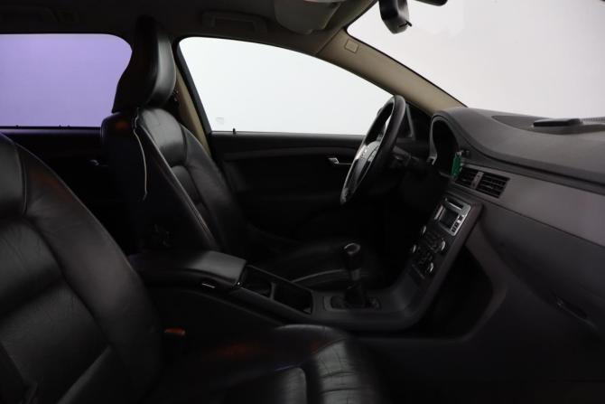 Volvo V70 III с пробегом 2008 года, цена 689 000 рублей, 390000 км, универсал, Автокод Объявления
