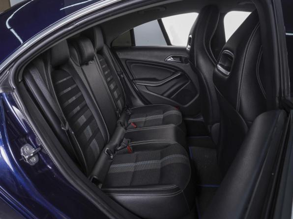 Mercedes-Benz CLA I (C117 X117) Рестайлинг с пробегом 2018 года, цена 1 680 000 рублей, 143538 км, седан, Автокод Объявления