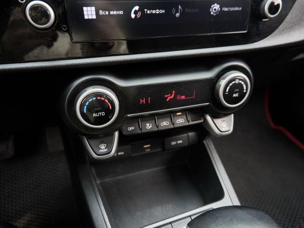 Kia Rio IV Рестайлинг с пробегом 2020 года, цена 1 308 000 рублей, 210083 км, седан, Автокод Объявления