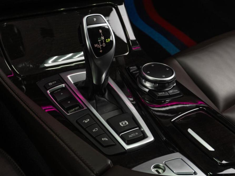 BMW 5 серии VI (F10/F11/F07) Рестайлинг Тюмень  - изображение 22