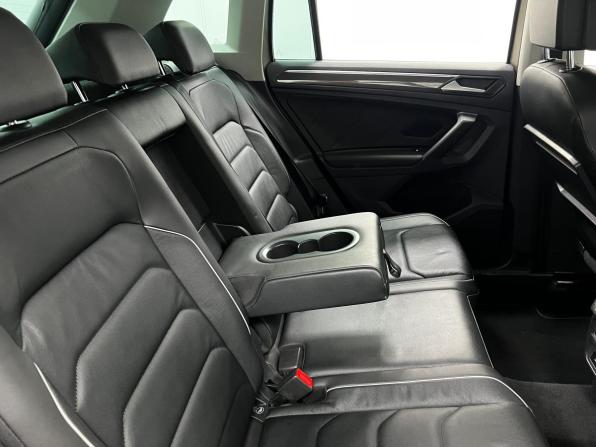 Volkswagen Tiguan II с пробегом 2018 года, цена 2 920 000 рублей, 63418 км, внедорожник, Автокод Объявления