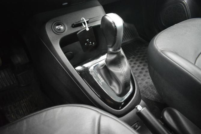 Renault Kaptur I с пробегом 2017 года, цена 1 399 000 рублей, 109000 км, внедорожник, Автокод Объявления