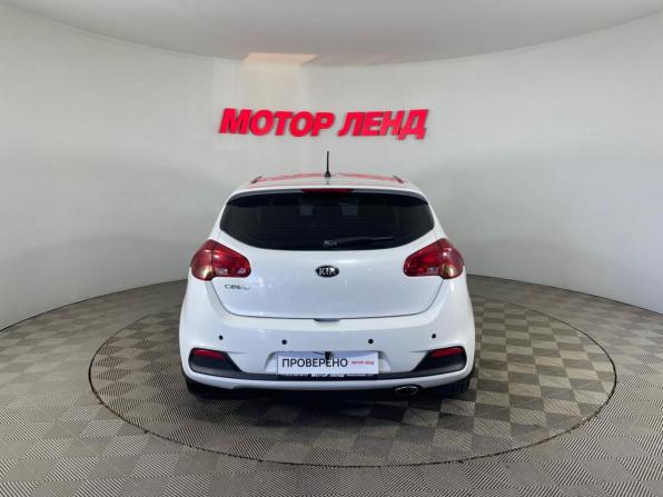 Kia Ceed II с пробегом 2014 года, цена 821 000 рублей, 157000 км, хэтчбек, Автокод Объявления