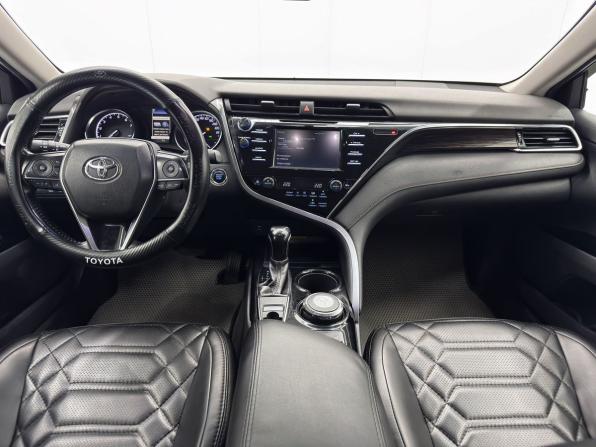 Toyota Camry VIII (XV70) с пробегом 2019 года, цена 2 320 000 рублей, 142561 км, седан, Автокод Объявления