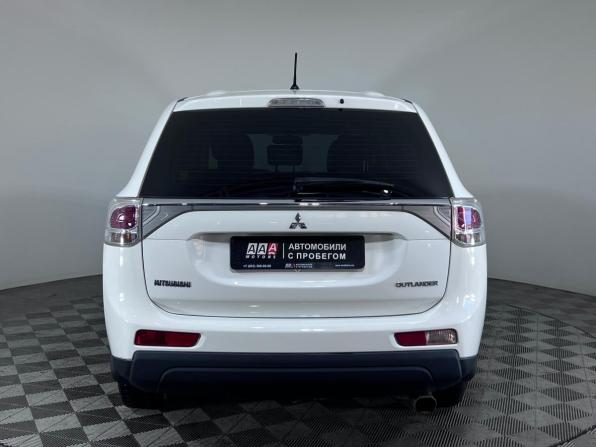 Mitsubishi Outlander III с пробегом 2013 года, цена 1 350 000 рублей, 146294 км, внедорожник, Автокод Объявления